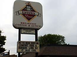 New-20p off-Uptown Love MPLS next to Fun