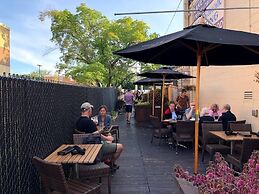 New-20p off-Uptown Love MPLS next to Fun