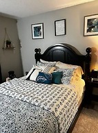 New-20p off-Uptown Love MPLS next to Fun