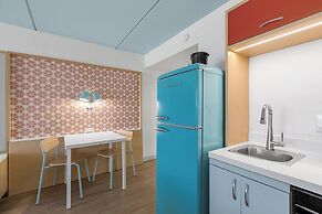 Golden Sands Carolina Beach Oceanfront, Tapestry by Hilton