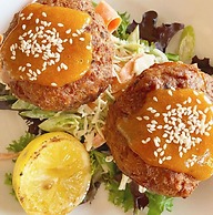 Golden Sands Carolina Beach Oceanfront, Tapestry by Hilton