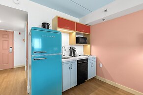 Golden Sands Carolina Beach Oceanfront, Tapestry by Hilton