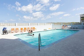 Golden Sands Carolina Beach Oceanfront, Tapestry by Hilton