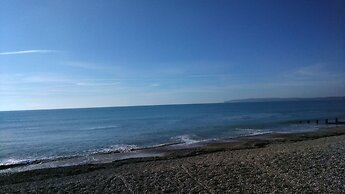 Stunning 3-bed Caravan in Camber Kitesurf Family