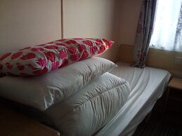 Stunning 3-bed Caravan in Camber Kitesurf Family