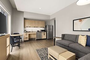 Hyatt Place Virginia Beach / Oceanfront