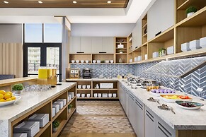 Hyatt Place Virginia Beach / Oceanfront