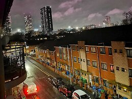Entired Apartment Near Manchester City Centre, M15