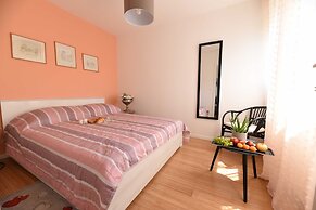 Mary's Apartment