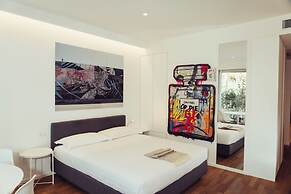 Marina Gardens Boutique&Suites