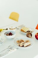 Marina Gardens Boutique&Suites