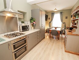 The Oaks Cottage