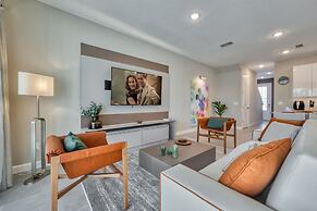 Formosa Valley Resort by UNE Homes