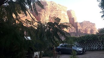 wadirum hostel