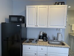 Rio Motel and Suites