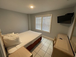 Rio Motel and Suites