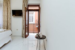 Konmari boutique suites