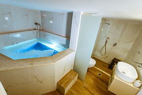 Konmari boutique suites