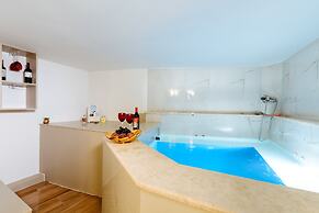 Konmari boutique suites