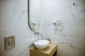 Konmari boutique suites