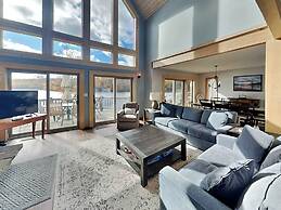 At Lake's Edge by Taylor Made Deep Creek