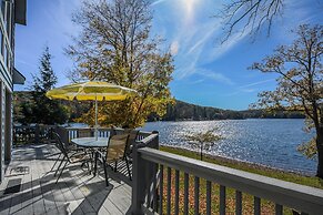 At Lake's Edge by Taylor Made Deep Creek
