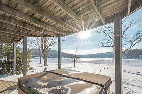 At Lake's Edge by Taylor Made Deep Creek