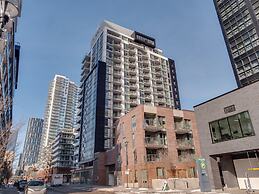 Sweeping Views Luxury 2BR Suite