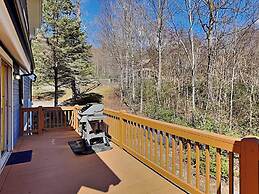 Waves, Waffles & Wifi by Taylor Made Deep Creek