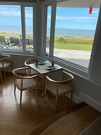 45 Steps - The Culinary Beachside Inn