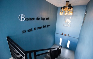 Is Am Are Stay Boutique