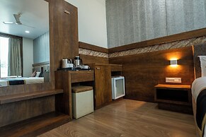 The Grand Astoria Somnath