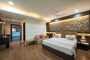 The Grand Astoria Somnath