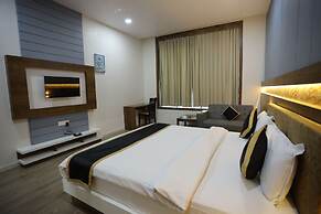 The Grand Astoria Somnath