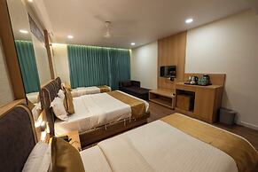 The Grand Astoria Somnath