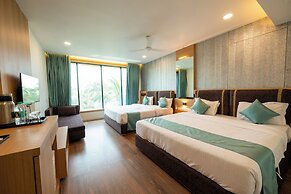 The Grand Astoria Somnath