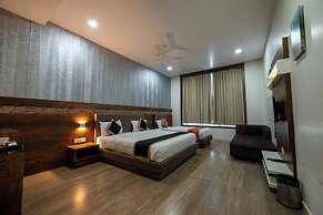 The Grand Astoria Somnath