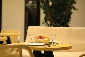 Aitch Boutique Hotel - an LIH Hotel