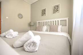 Grand Meteora Central Luxury Apartment