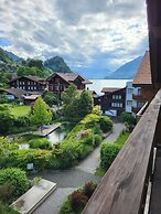 Chalet Apartments Iseltwald