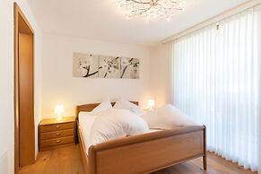 Chalet Apartments Iseltwald