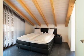 Chalet Apartments Iseltwald