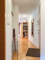 Chalet Apartments Iseltwald