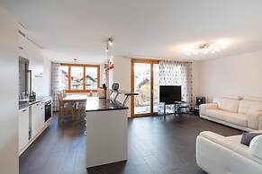 Chalet Apartments Iseltwald