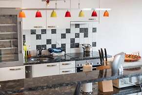 Chalet Apartments Iseltwald