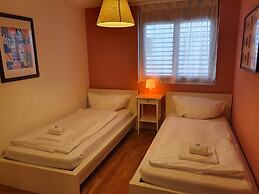 Chalet Apartments Iseltwald