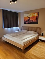 Chalet Apartments Iseltwald