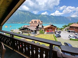 Chalet Apartments Iseltwald