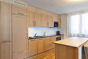 Chalet Apartments Iseltwald