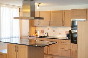 Chalet Apartments Iseltwald
